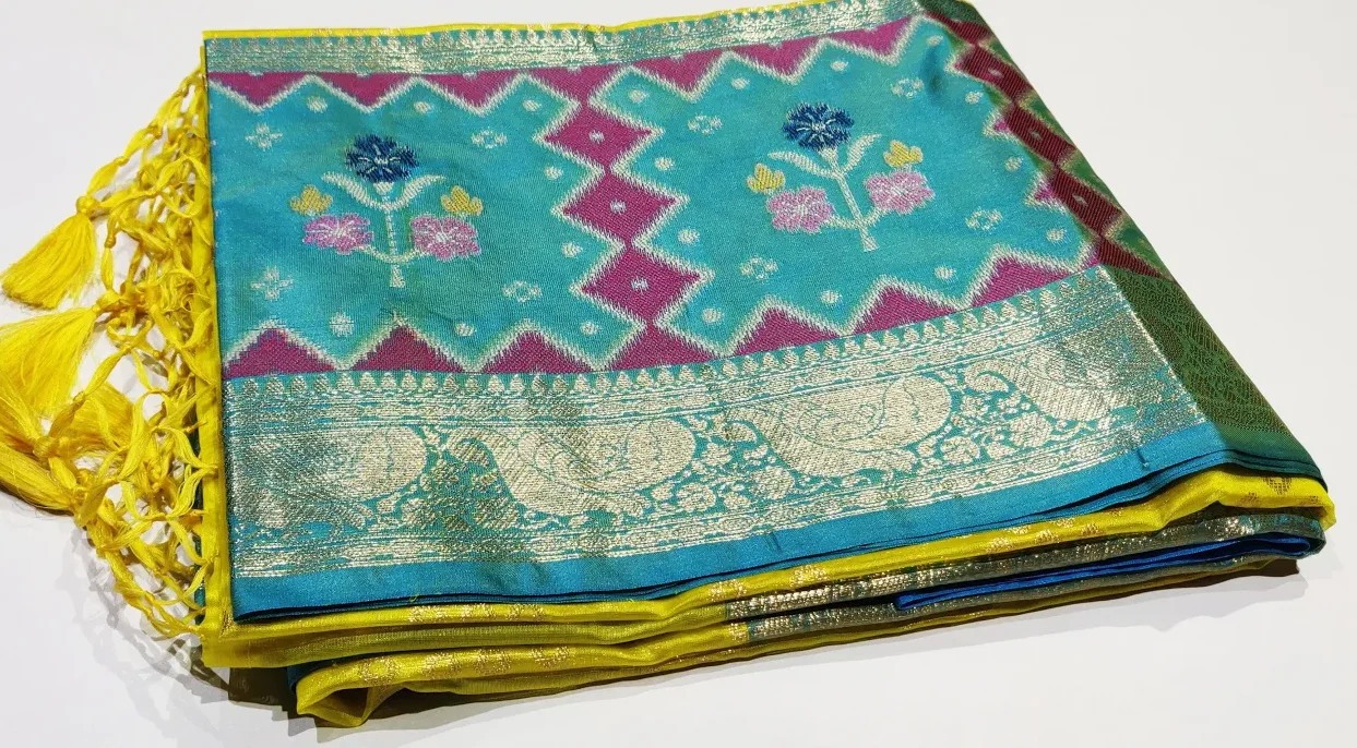 kanjivaram kora silk saree