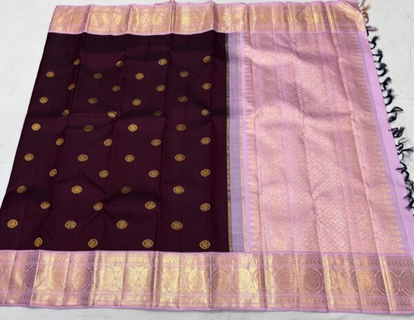 Original Kanjivaram saree In Coffee With Lavender