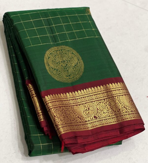 Kanchipuram Silk Saree: Bottle Green with Red Border, Pallu, and Blouse