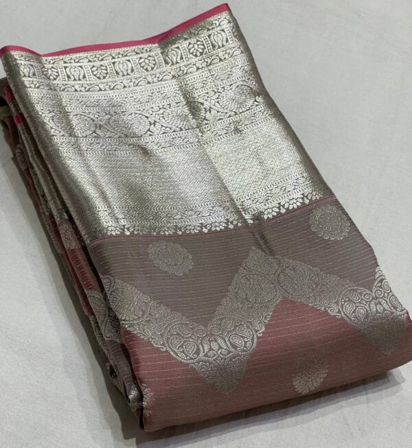 Kanjivaram Silk Saree in Gray with Pink Multi-Shade