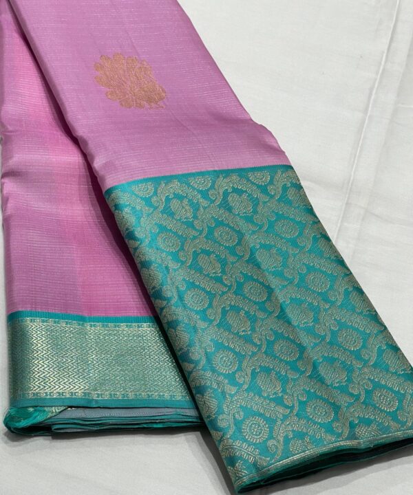 Kanjivaram Silk Saree in Lavender with Turquoise Border