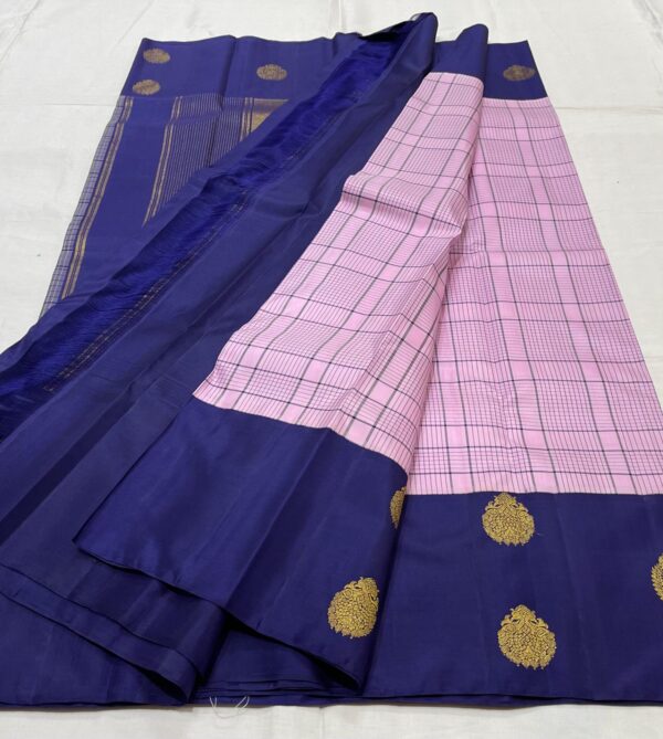 Light Lavender Kanjivaram Silk Saree With Blue Border