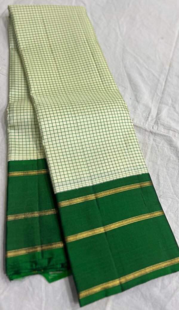 Kanjivaram Silk Saree in Light Pista Green with Leaf Green Border