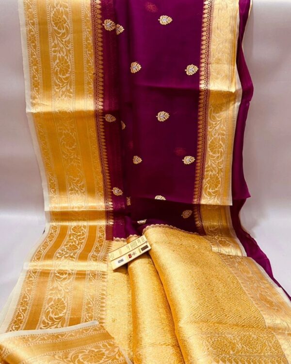 Beautiful pure light weight Banarasi Organza Silk Saree in Maroon Red