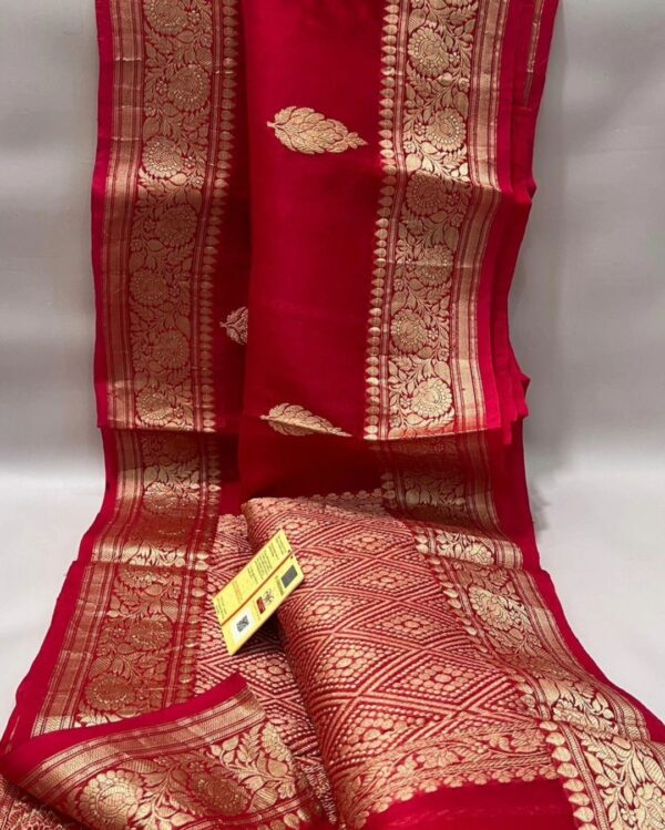 Beautiful pure light weight Banarasi Organza Silk Saree In Red