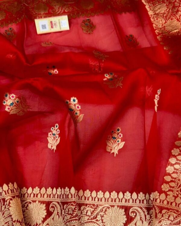 Beautiful pure light weight Banarasi Organza Silk Saree In Red