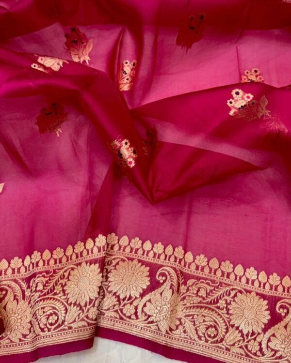 Beautiful Banarasi Kora silk Saree In Rani Pink With Meenakari Butta