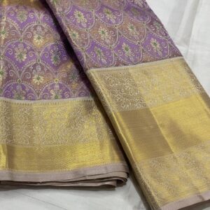 Lavender Kanjivaram Silk Saree with Cream Border, Pallu, and Blouse