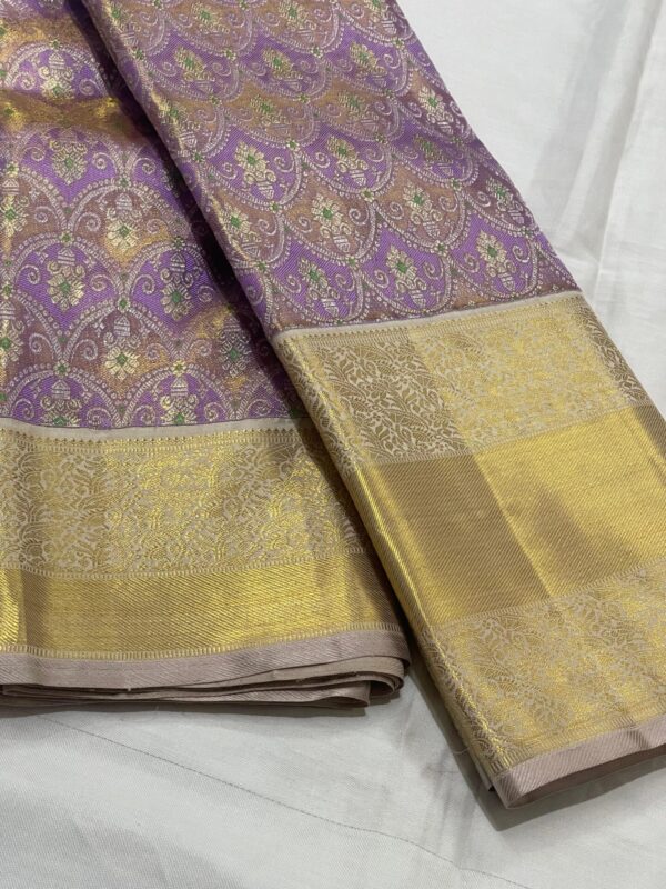 Lavender Kanjivaram Silk Saree with Cream Border, Pallu, and Blouse