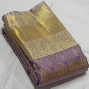 Lavender Kanjivaram Silk Saree with Cream Border, Pallu, and Blouse