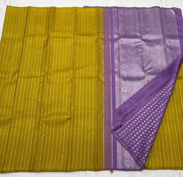 Kanjivaram Silk Saree in Mehandi Green with Lavender