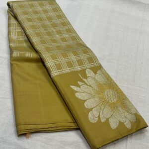 Kanjivaram Silk Saree in Mehandi Green and Coral Pink