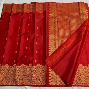 Kanjivaram Silk Saree in Chilli Red