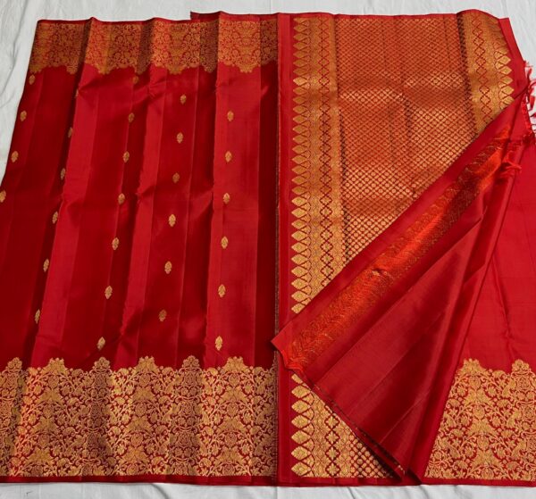 Kanjivaram Silk Saree in Chilli Red