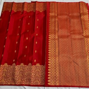 Kanjivaram Silk Saree in Chilli Red