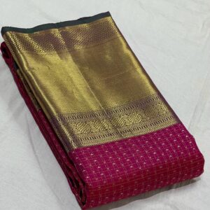 Kanjivaram Silk Saree in Peppermint and Green with Gold Zari