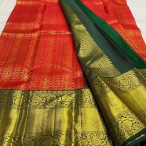 Kanjivaram Silk Saree In Red and Dark Green