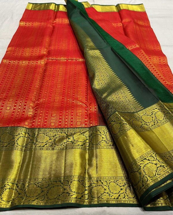 Kanjivaram Silk Saree In Red and Dark Green