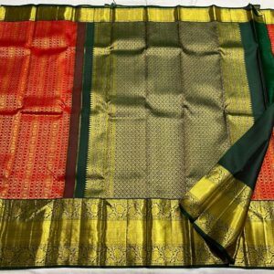 Kanjivaram Silk Saree In Red and Dark Green