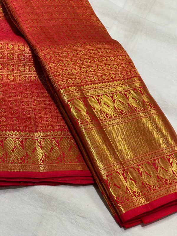 Red Kanjivaram Silk Saree To Buy Online