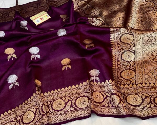 Beautiful Pure Banarasi Mango silk sarees In Purple With Lavender