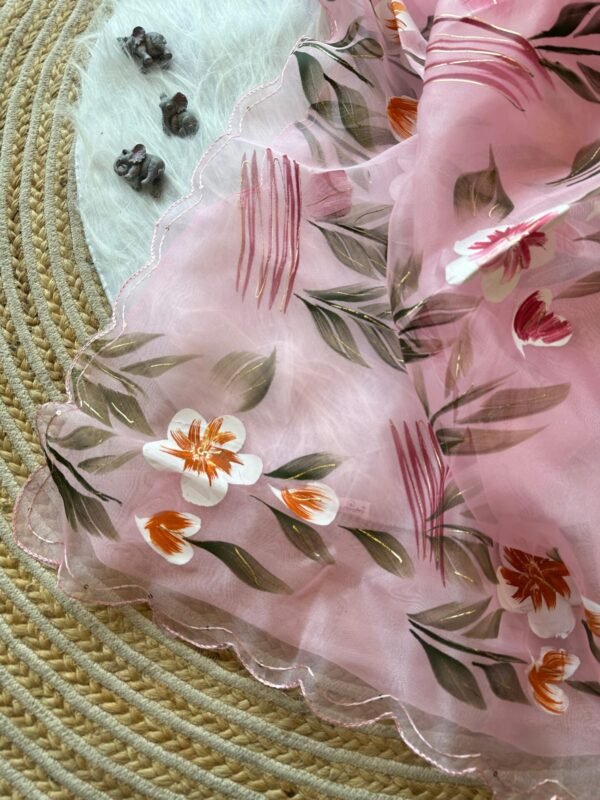 Best Organza Hand Painted Saree In Pink