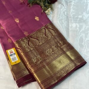 Kanchipuram Silk saree In Onion Pink With Maroon