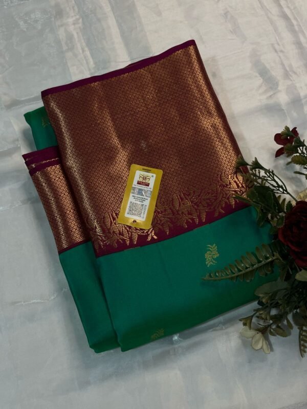 Kanchipuram Silk saree In Green With Maroon