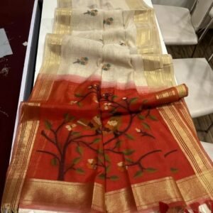 Beautiful munga silk saree In Cream With Red