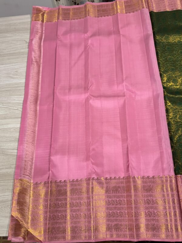 Kanchipuram Silk Saree In Dark Green With Pastel Pink