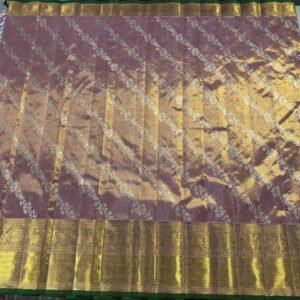 Kanchipuram silk saree In Gold With Lavender