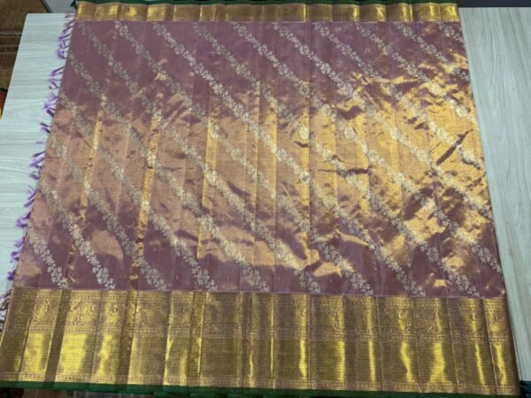 Kanchipuram silk saree In Gold With Lavender