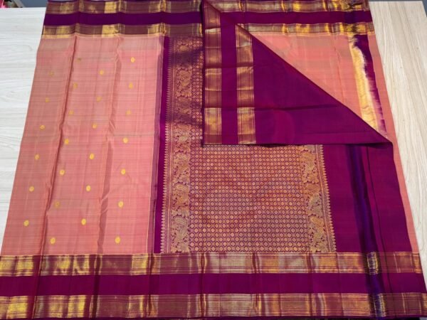 Retta Patta Border Kanchipuram Silk Saree In Onion Pink With Purple