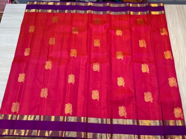 Retta Patta Border Kanchipuram Silk Saree In Reddish Pink With Purple