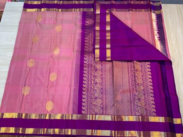 Retta Patta Border Kanchipuram Silk Saree In Lavender With Purple