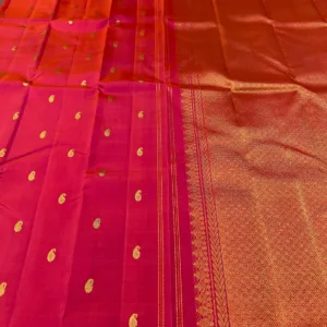 Red Borderless Kanchipuram silk Saree