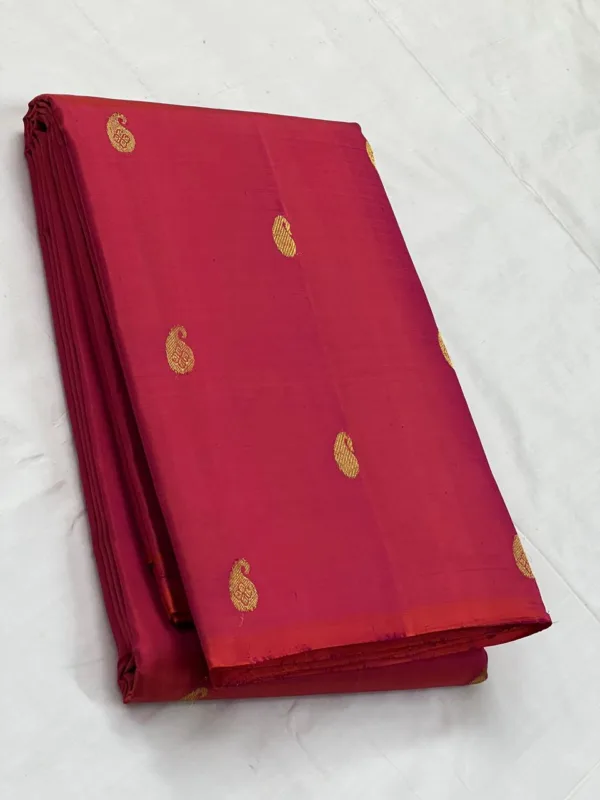 Red Borderless Kanchipuram silk Saree