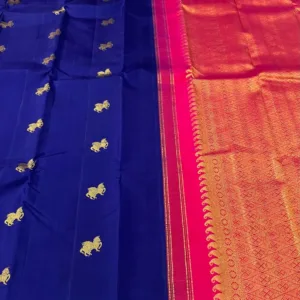 Borderless Blue Kanchipuram SIlk Saree With Pink Pallu
