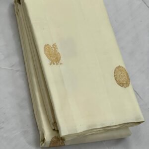 BoderLeass Kanchipuram Silk Saree In Cream