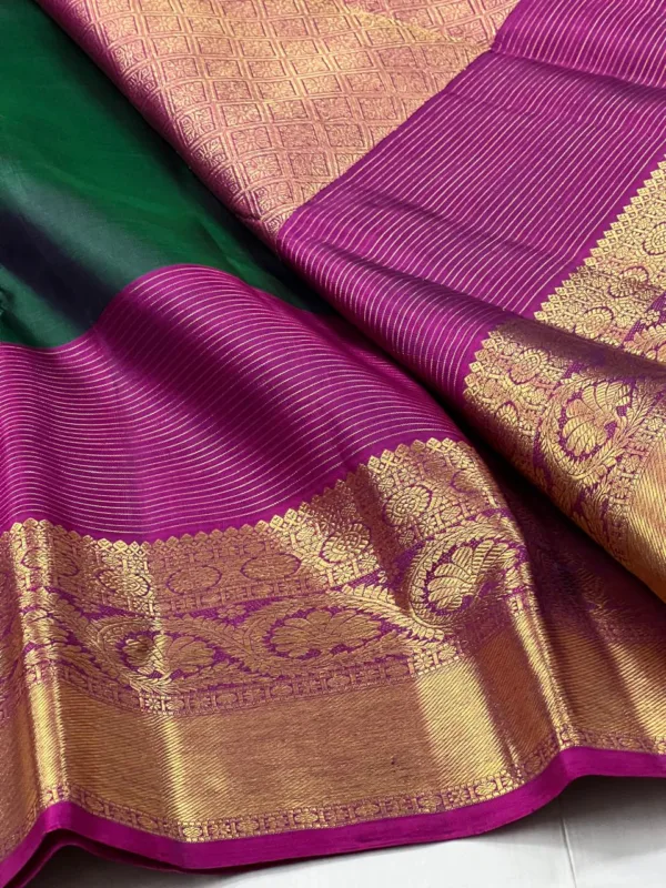 Plain Kanchipuram Silk Saree In Green With Pink