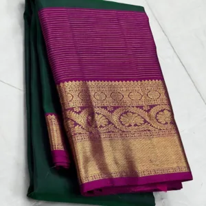Plain Kanchipuram Silk Saree In Green With Pink