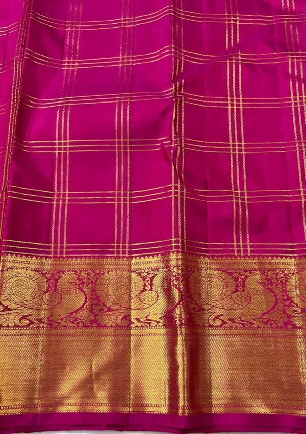 Kanchipuram Silk Saree In Green With Pink