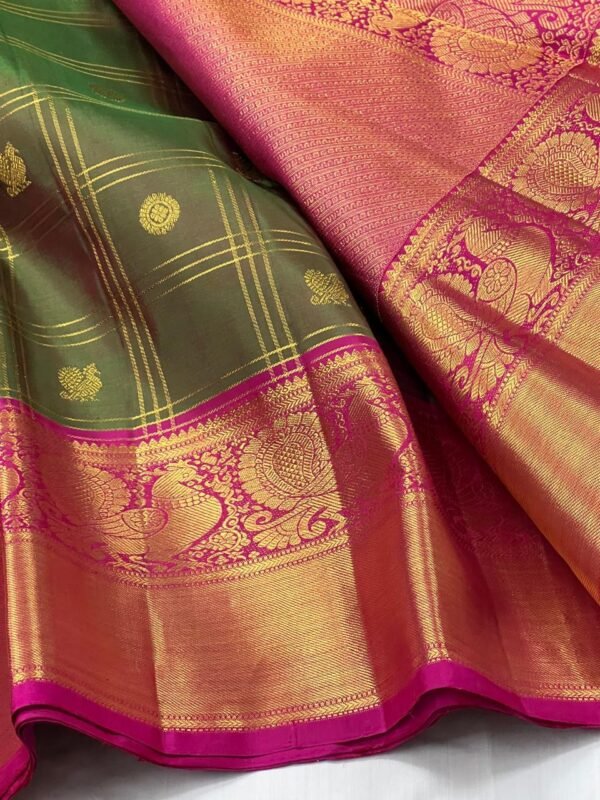 Kanchipuram Silk Saree In Green With Pink