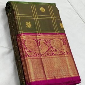 Kanchipuram Silk Saree In Green With Pink