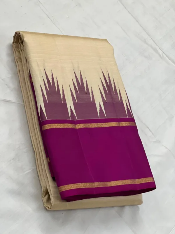 Korvai Kanchipuram silk Saree In Cream With Purple