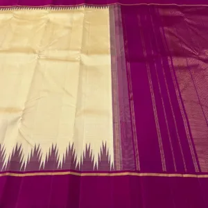Korvai Kanchipuram silk Saree In Cream With Purple