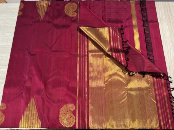 Temple Border Kanchipuram SIlk Saree In Maroon Red