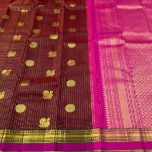 Kanchipuram Silk Saree In Maroon With Pink