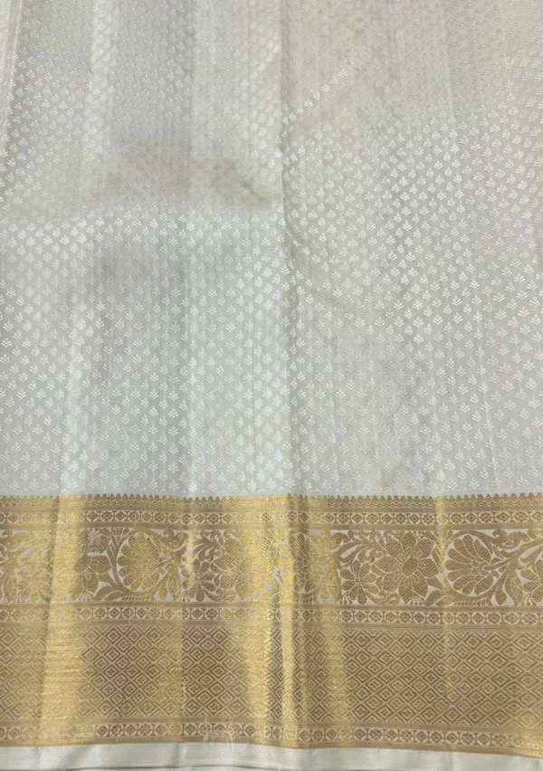 White Bridal Kanchipuram Silk Saree