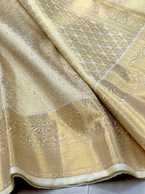 White Bridal Kanchipuram Silk Saree